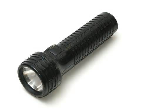 Shining flashlight clipart black and white flashlight clip art 2